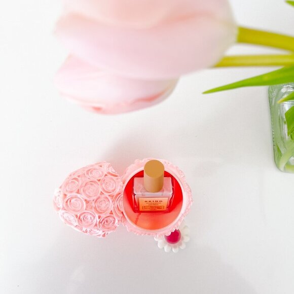 Rose-Covered Easter Eggs โ Handcrafted Party Favors, Spring Decor, Wedding Gifts - Picture 5 of 10